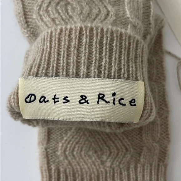 Oats & Rice Knit 100% Cashmere Fingerless Wrist Warmer Gloves - Picture 10 of 10